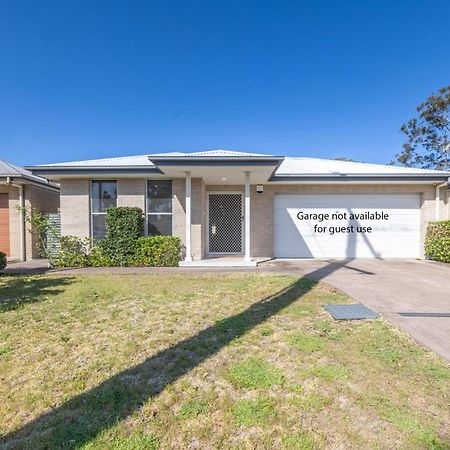 Villa Shelly'S Bay Escape, 27C Dowling St - Stylish With Ducted Air Con And Wi-Fi à Nelson Bay Extérieur photo